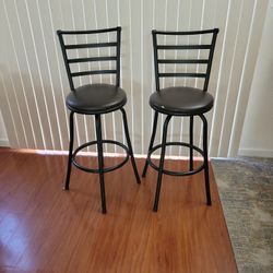 Bar Stools 