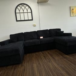Black U- Shape Sectional 