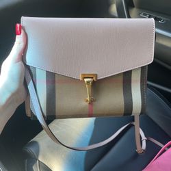 Burberry Macken crossbody