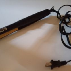 Hair Straightner Works Good $8.00