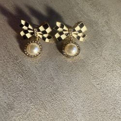Bow Checkers Earrings