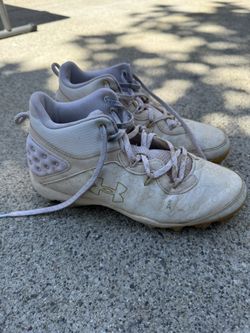 Kids Baseball cleats Size 7