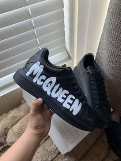 Alexander McQueen Graffiti 