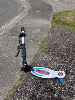 Razor Power Core E100 Electric Scooter