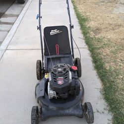 Very Good Shape Craftsman Lawn Mower Briggs Stratton Motor Automatic Choke With Grass Catcher Walk Behind Push Come Check It Out Selling As Is Run Go