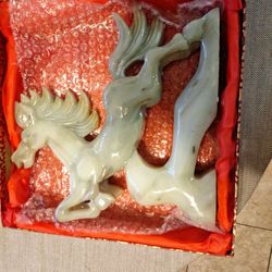 HAND CARVED GREEN JADE HORSE GALLOPING STATUE. $80. FIRM PRICE 