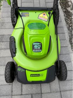greenworks pro lawnmower 60 Volt Lithium Max battery