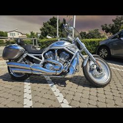 Clean Title • 4,600 Miles • Ready to Ride — $8,500