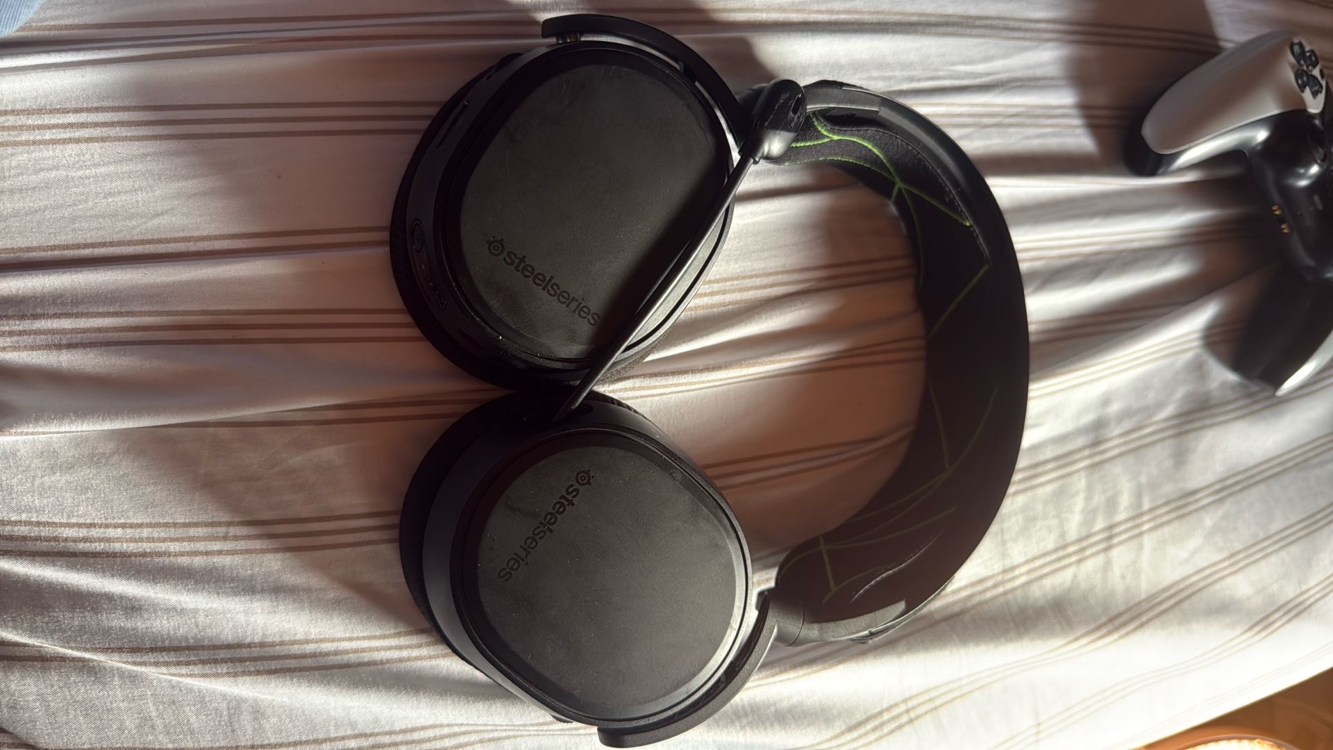 SteelSeries Arctis 9X Headset For Xbox Series X