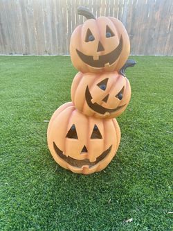 Stacked Jack-O-Lanterns - 2 ft 3 in height