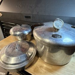 3 pieces Vintage Aluminum cookware. 16qt pressure cooker, skillet and dutch  oven