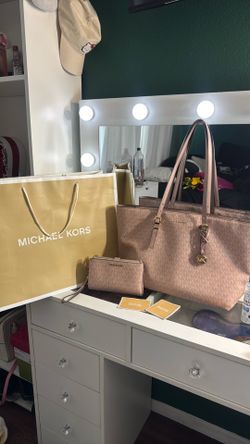 Michael Kors tote bag