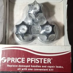 Todo Está Nuevo Pintura 2 Galones Dark Walnut Y La Otra Es Coronado Un Color Muy Bonito 