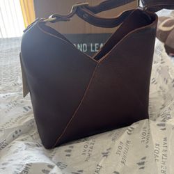 Beautiful, Brand New Portland Leather Shoulder / Crossbody Bag