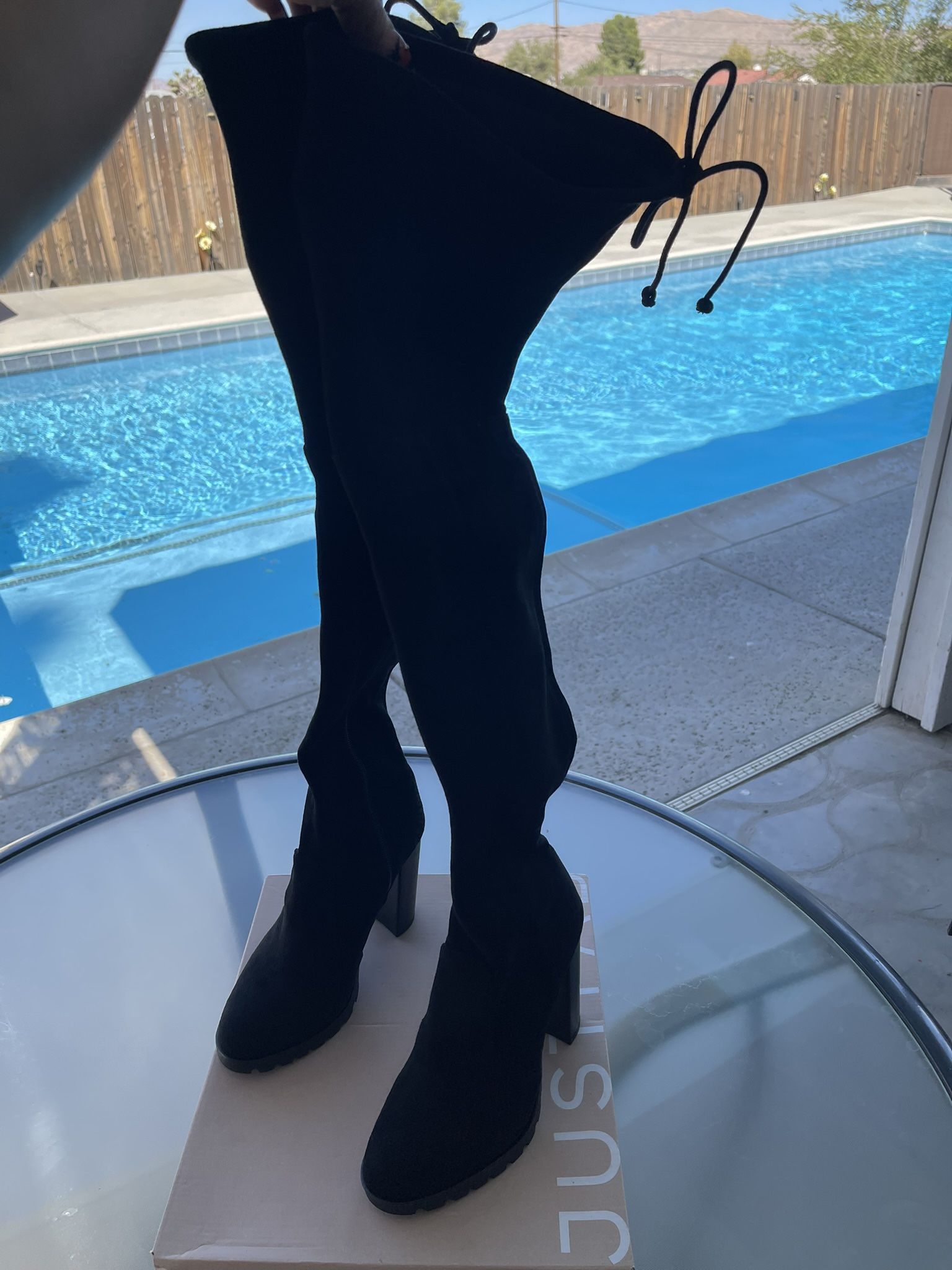 Women’s Thigh high boots