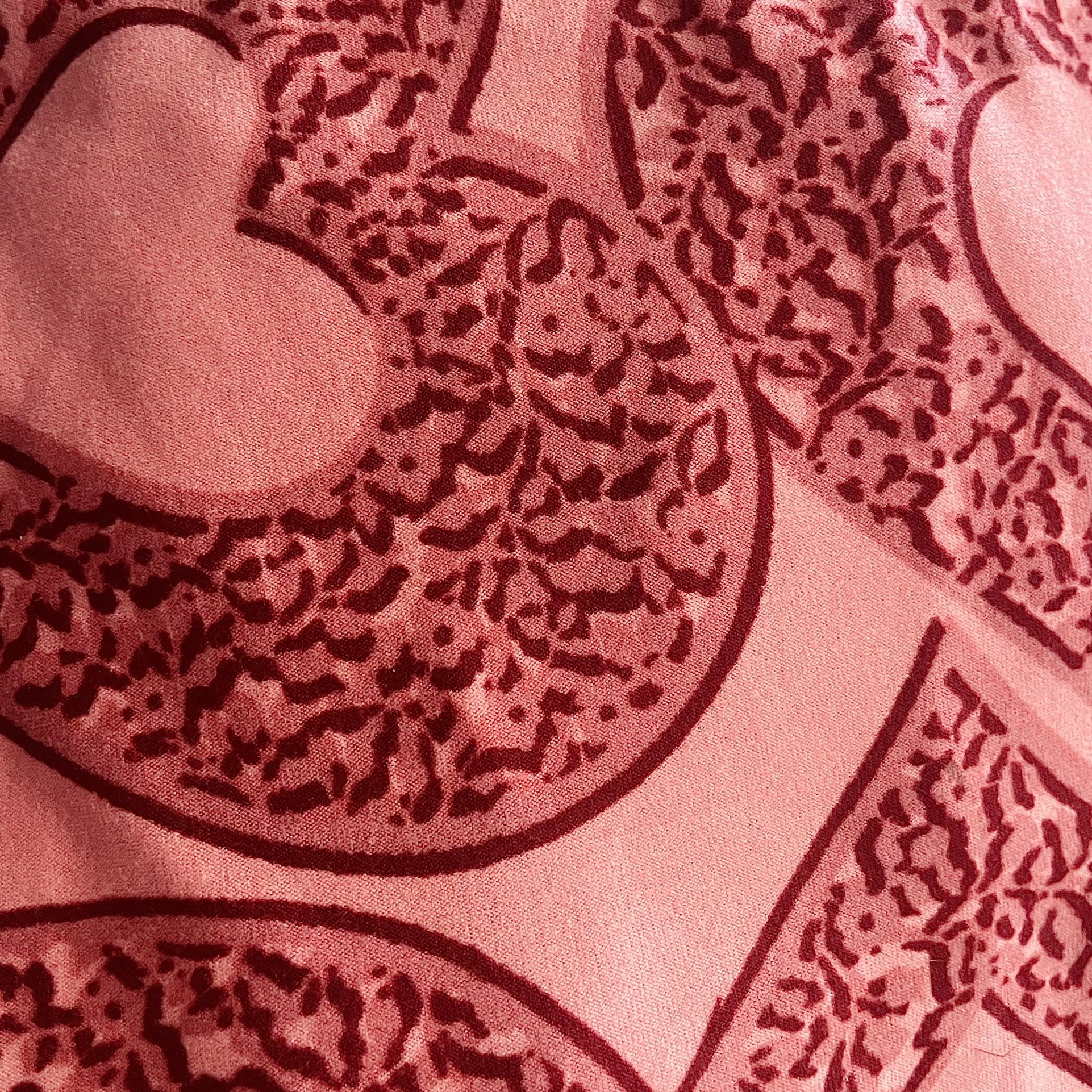 LuLaRoe Pink with Red and Light Pink Hearts fun Valentines Print Leggings