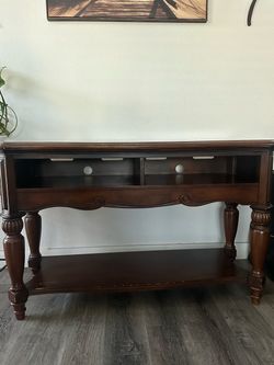 Tv cabinet