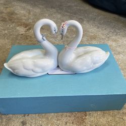 Lladro Endless Love