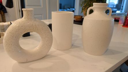 Ceramic modern decorative vases ( decor)