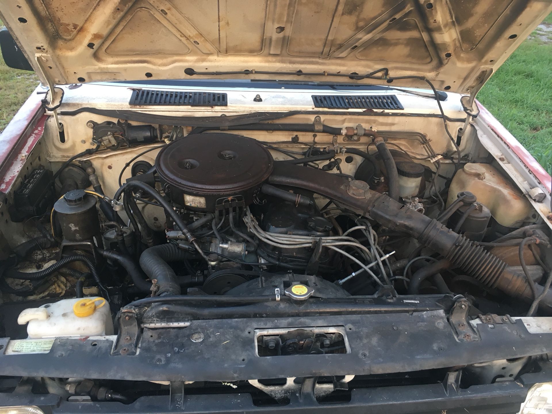 Nissan d21 hardbody pickup truck - PARTS ONLY