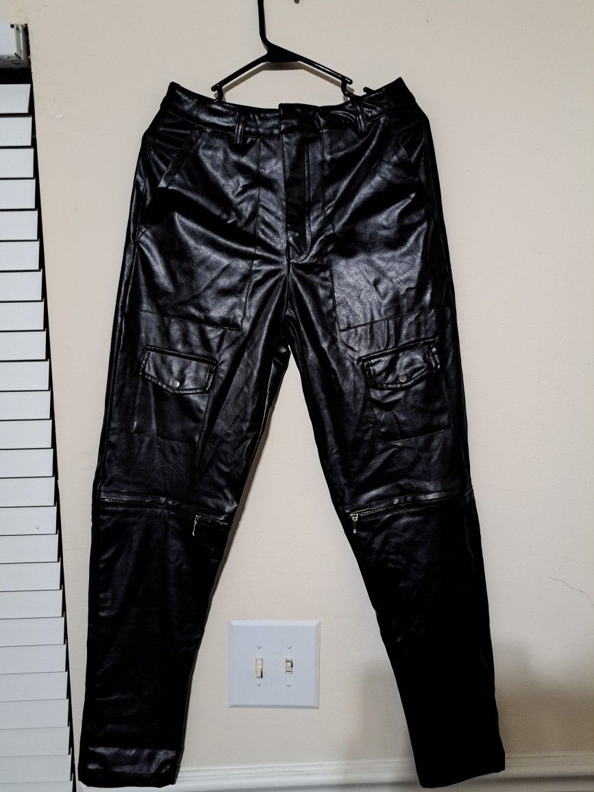 Women Size S Leather Pants New With Tags
