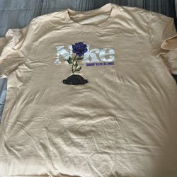 Nike Sportswear "Grow Your Sole" Crewneck Rose Tshirt