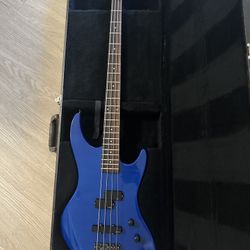 Guild Pilot  SB-604 USA 1986 Active EMG Bass + Original Guild Hard Case