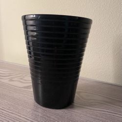 Black Flowers Vase 