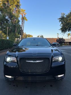 2015 Chrysler 300C
