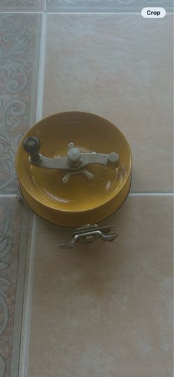 Alvey surf casting reel