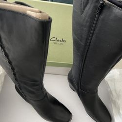 Clarks Women's Cardy Boot ~ Size 10M ~ Black Leather