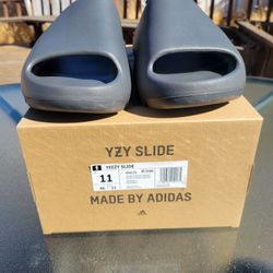 Yeezy Granite Size 11