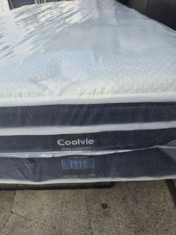 NEW TWIN XL MATTRESS