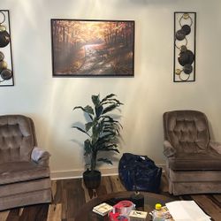 Beautiful Framed Canvas Painting and Two Wall Plaques 
