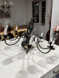 Wide antique brass chandelier in excellent condition $40