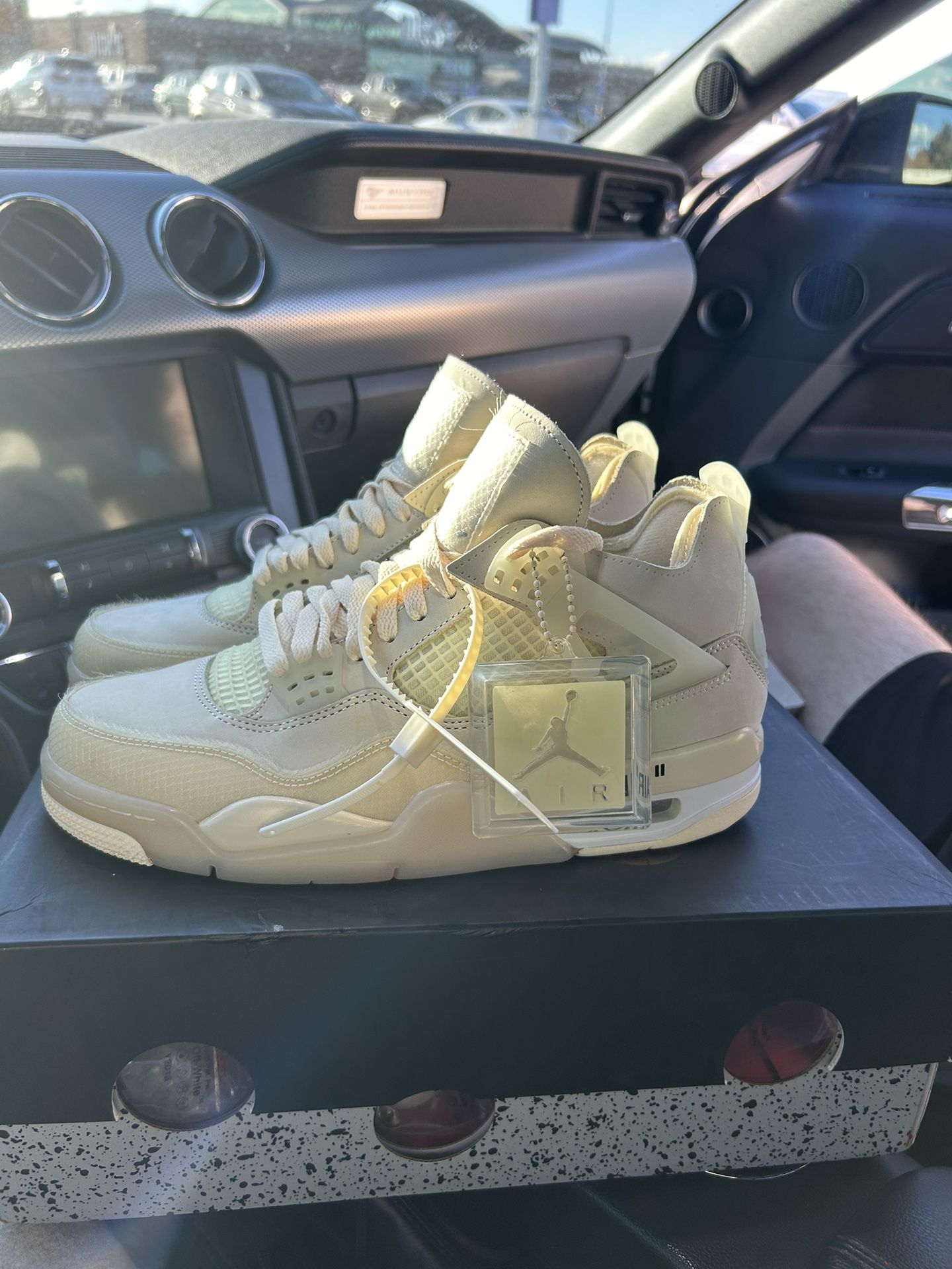 Jordan 4 Off White Sail