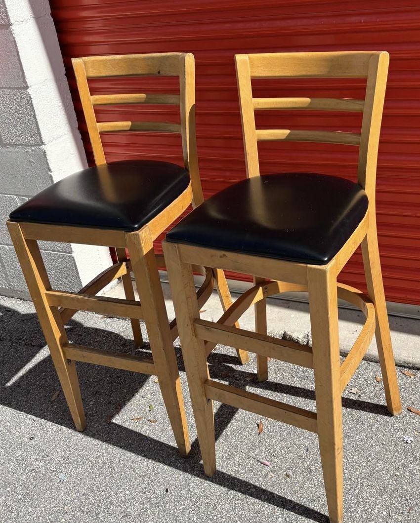 2 Antique Vintage Counter Hight Chairs 