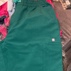 Hunter Green Color Figs 