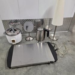 $45 for All, Lot Of (5) Household Electric Kettle, Flat Panel Griddle, Rice Cooker, Mirror, Lamp