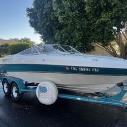 20’ Open Bow 10 Person Boat V8 