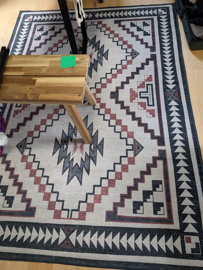 5' X 7' Ruggable Rug