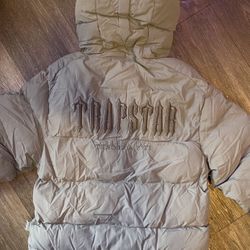 Trapstar Puffer Jacket Size Small 