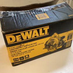 Brand New Dewalt 7 1/4” Lightweight Circular Saw Corded Never Used $80 Cash In Newport Beach 92673 Right Next To Hoag Hospital 