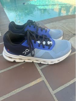 new on clouds womans 10