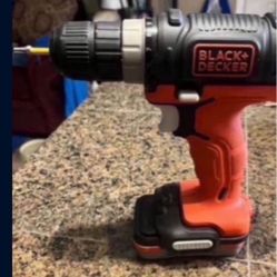 New Black&decker 12v Drill With Go Battery Pack Great Deal 