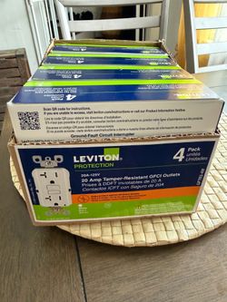 NEW! Leviton 20amp - 125 V Tamper Resistant GFCI Outlets