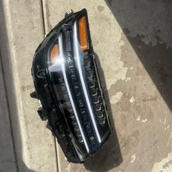 2025 Hyundai Genesis GV80 Headlight