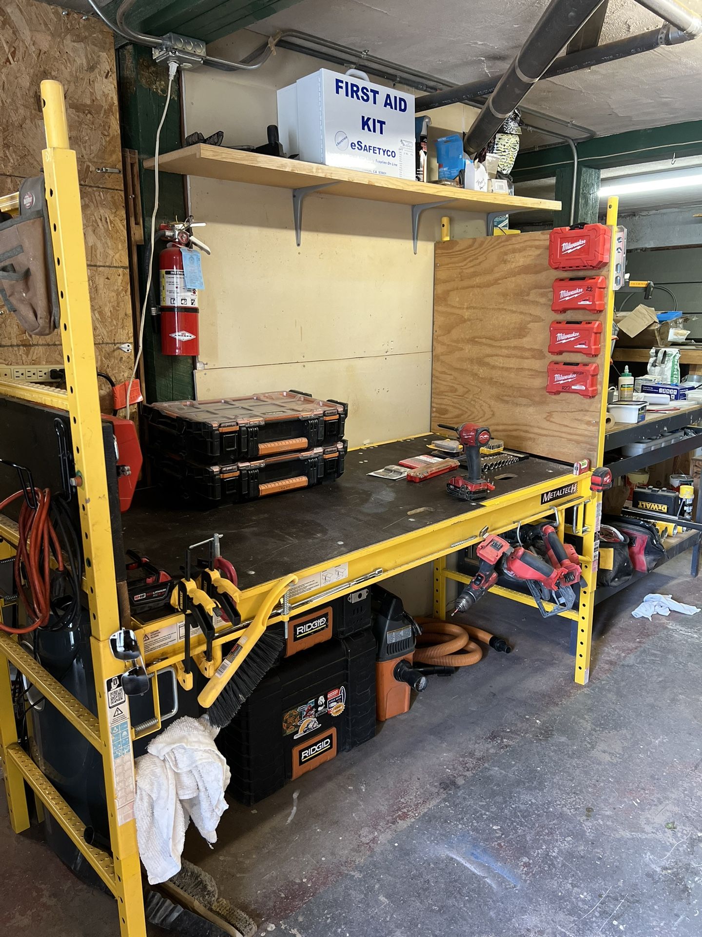 Safeclimb 6 ft. Baker Scaffold with Platform and Included Trap Door, 1250 lbs. Load Capacity