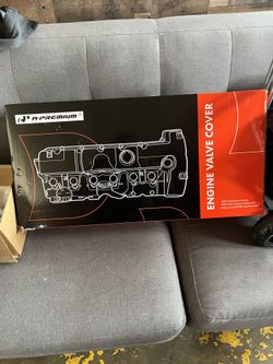 Valve Cover For F10 BMW 528i