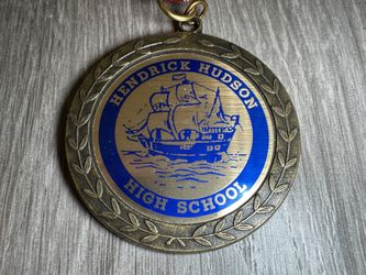 Vintage Hendrick Hudson High School Reunion Medal